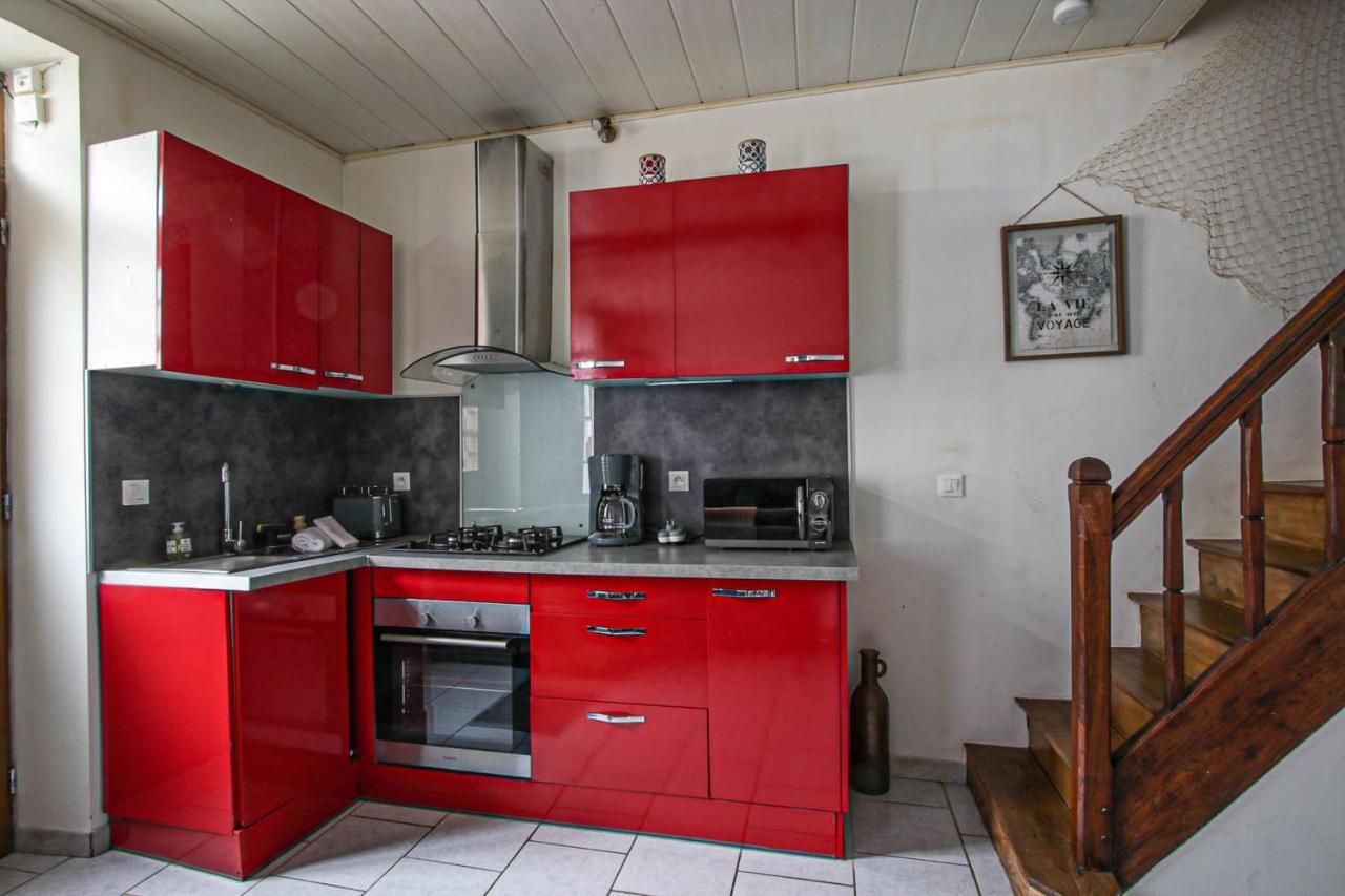 Titi'S House Townhouse & Holiday Home Grandcamp-Maisy Extérieur photo